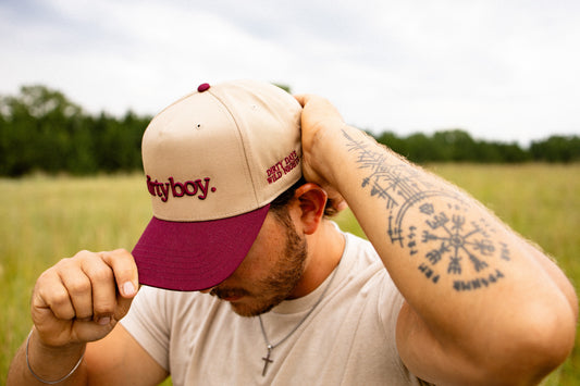 Maroon/Khaki 5 Panel