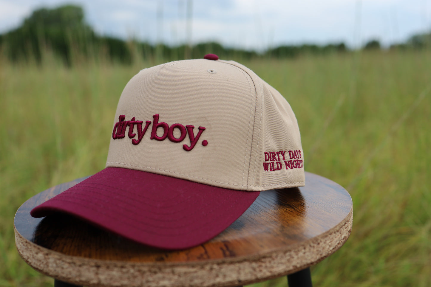 Maroon/Khaki 5 Panel